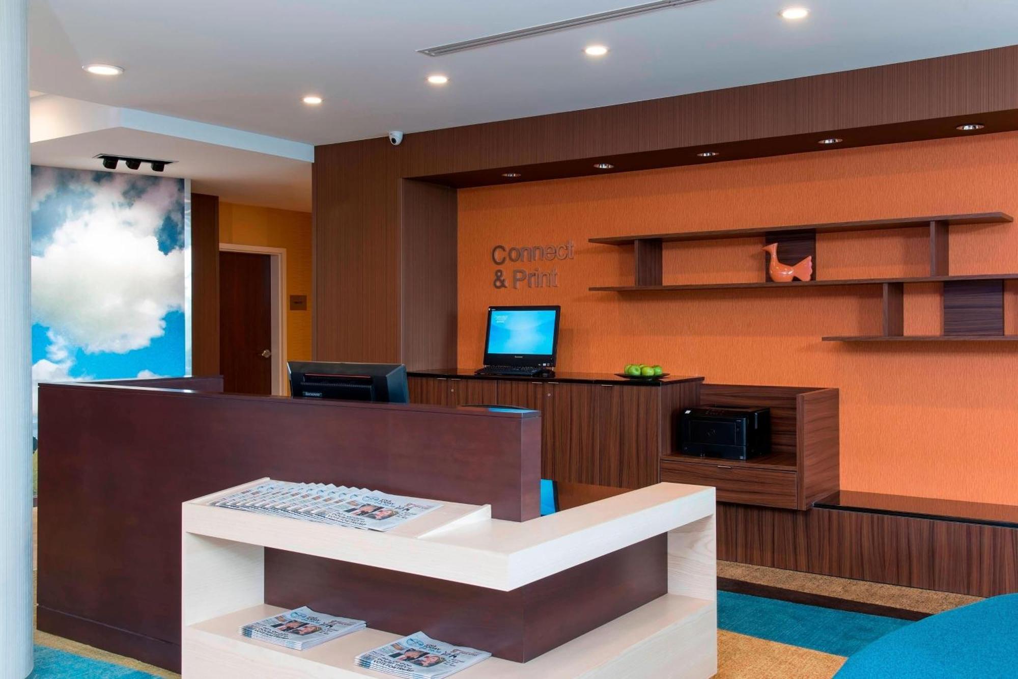 Fairfield Inn & Suites By Marriott Jackson Клинтон Экстерьер фото